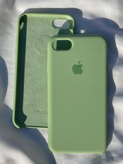 iPhone "7/8" Silicone Case "Parrot Green"