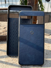 Google Pixel "8 Pro" Premium Leather Texture Case - Blue