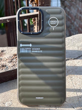 iPhone "13 Pro Max" YoungKit True Color Case - Green