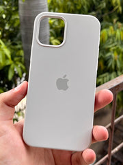 iPhone "12/12 Pro" Silicone Case "Titanium Gray"