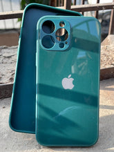 iPhone "13 Pro Max" Tempered Glass "Solid" Case - Green