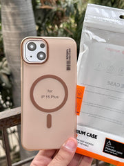 iPhone "15 Plus" Premium Spigen SYNDEE "MagSafe" Case - Gold