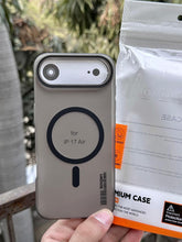 iPhone "Air" Premium Spigen SYNDEE "MagSafe" Case - Black
