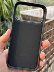 iPhone "17 Pro Max" Spigen Premium Woven Stitched Case - Black