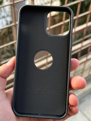 iPhone "12/12 Pro" Spigen Premium Woven Stitched Case - Black