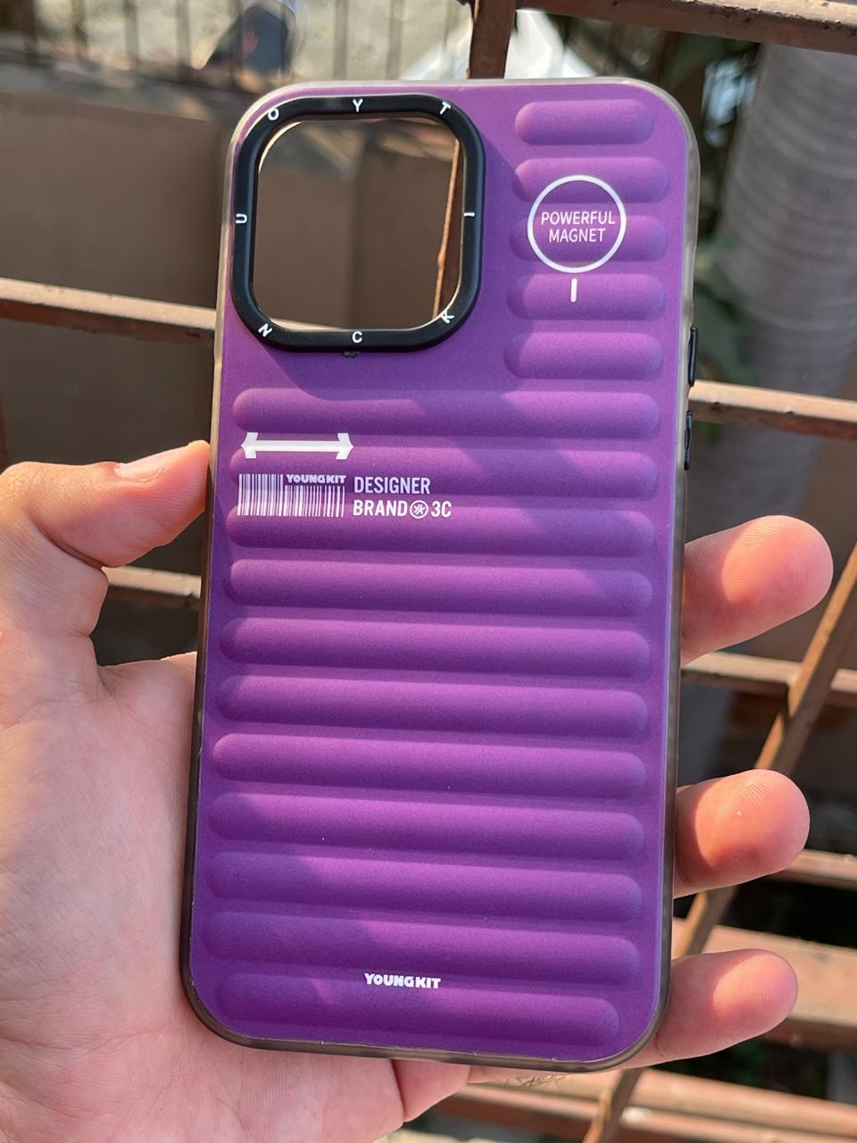 iPhone "14 Pro Max" YoungKit True Color Case - Purple