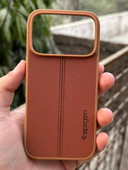 iPhone "17 Pro" Spigen Premium Woven Stitched Case - Brown