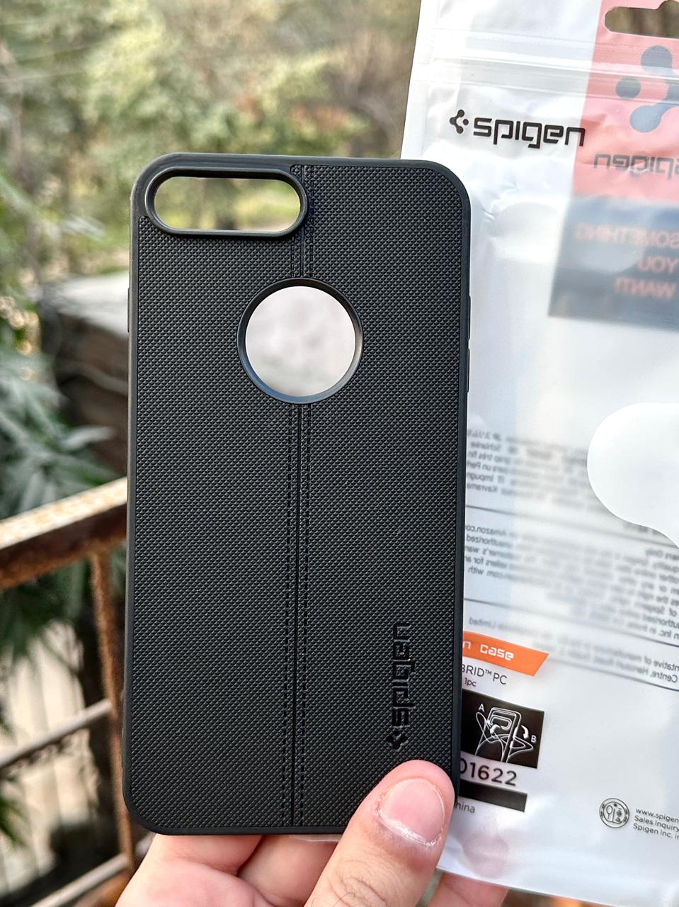 iPhone "7/8 Plus" Spigen Premium Woven Stitched Case - Black