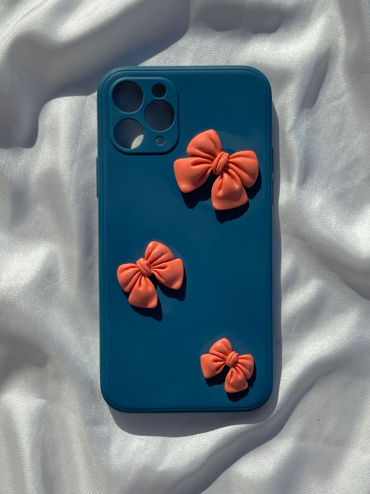 iPhone "11 Pro" Silicone Case "Butterfly Back" Edition