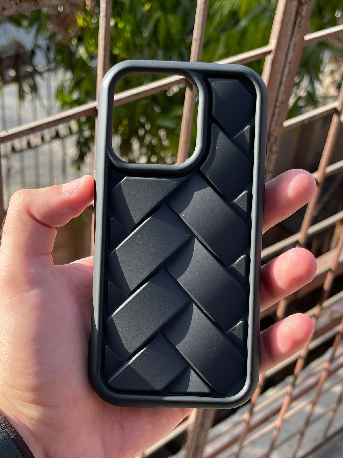 iPhone "16 Pro" Premium Silicone "Woven-Bamboo" Case - Black
