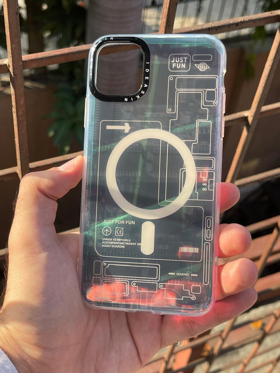 iPhone "11 Pro Max" Translucent Circuit Case - Green