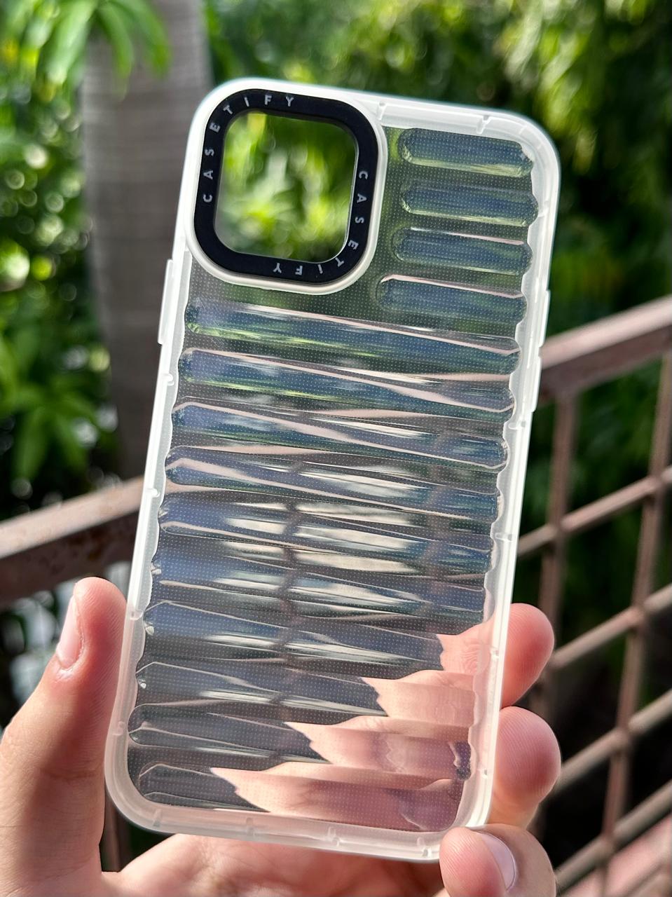 iPhone "11 Pro" Translucent Jump Style Silicone Case - White