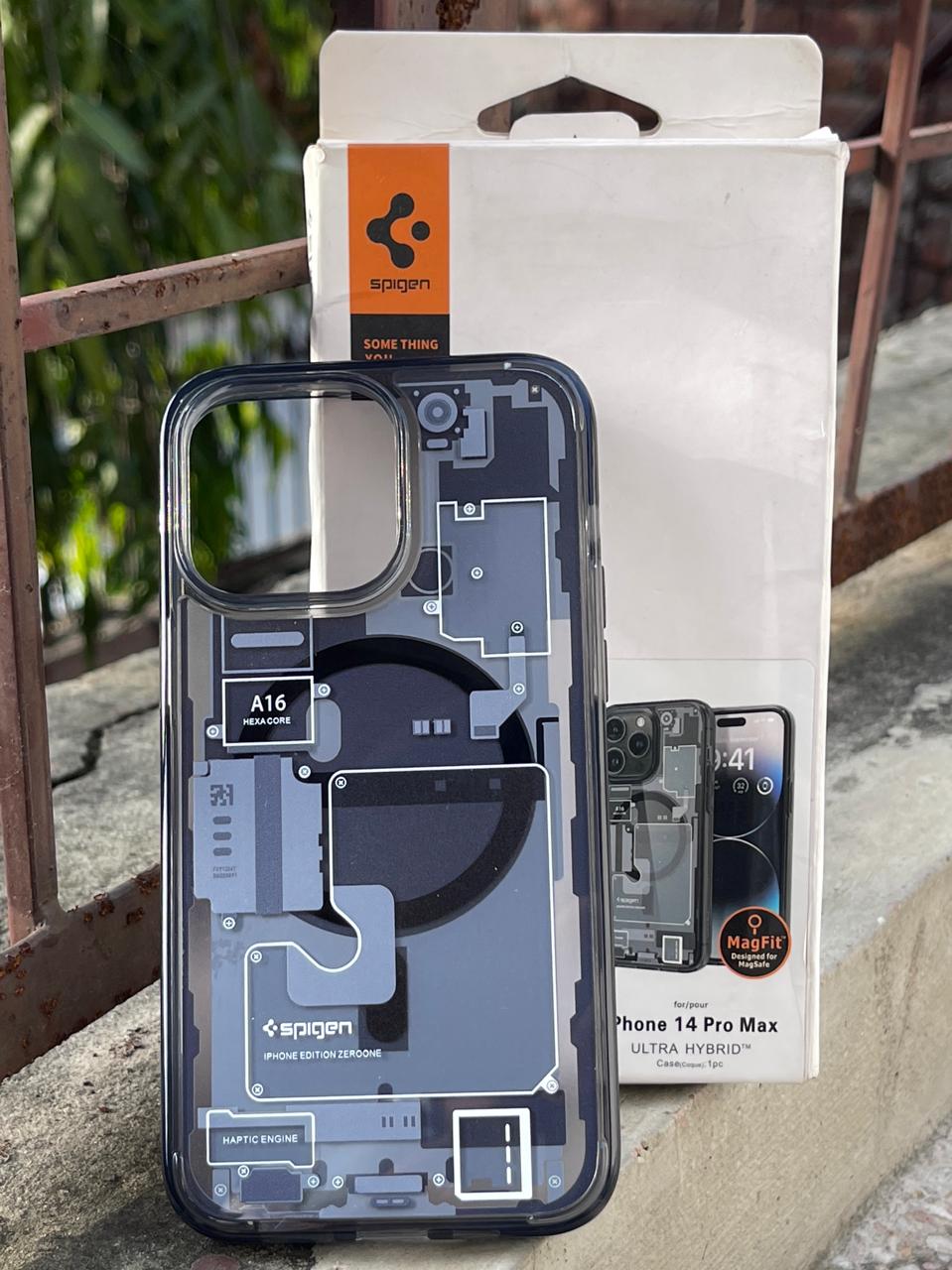 iPhone "14 Pro Max" Ultra Hybrid Zero One (MagFit)