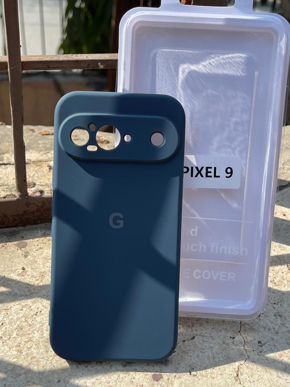 Google Pixel "9" Silicone Case "Blue"