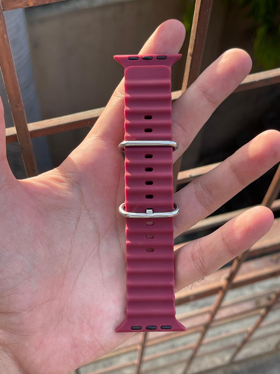 Apple Watch Silicone "Ocean Band" - Mehroon