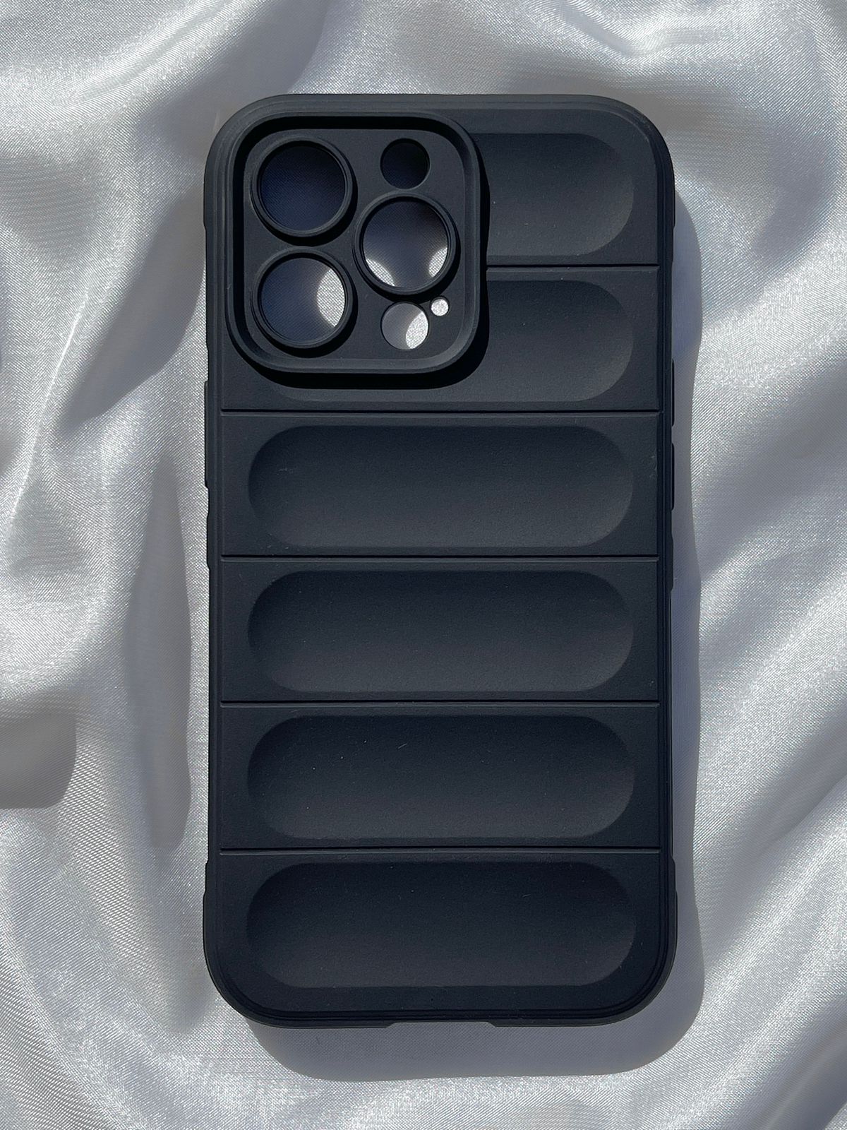 iPhone "13 Pro" Jump Style Silicone Case