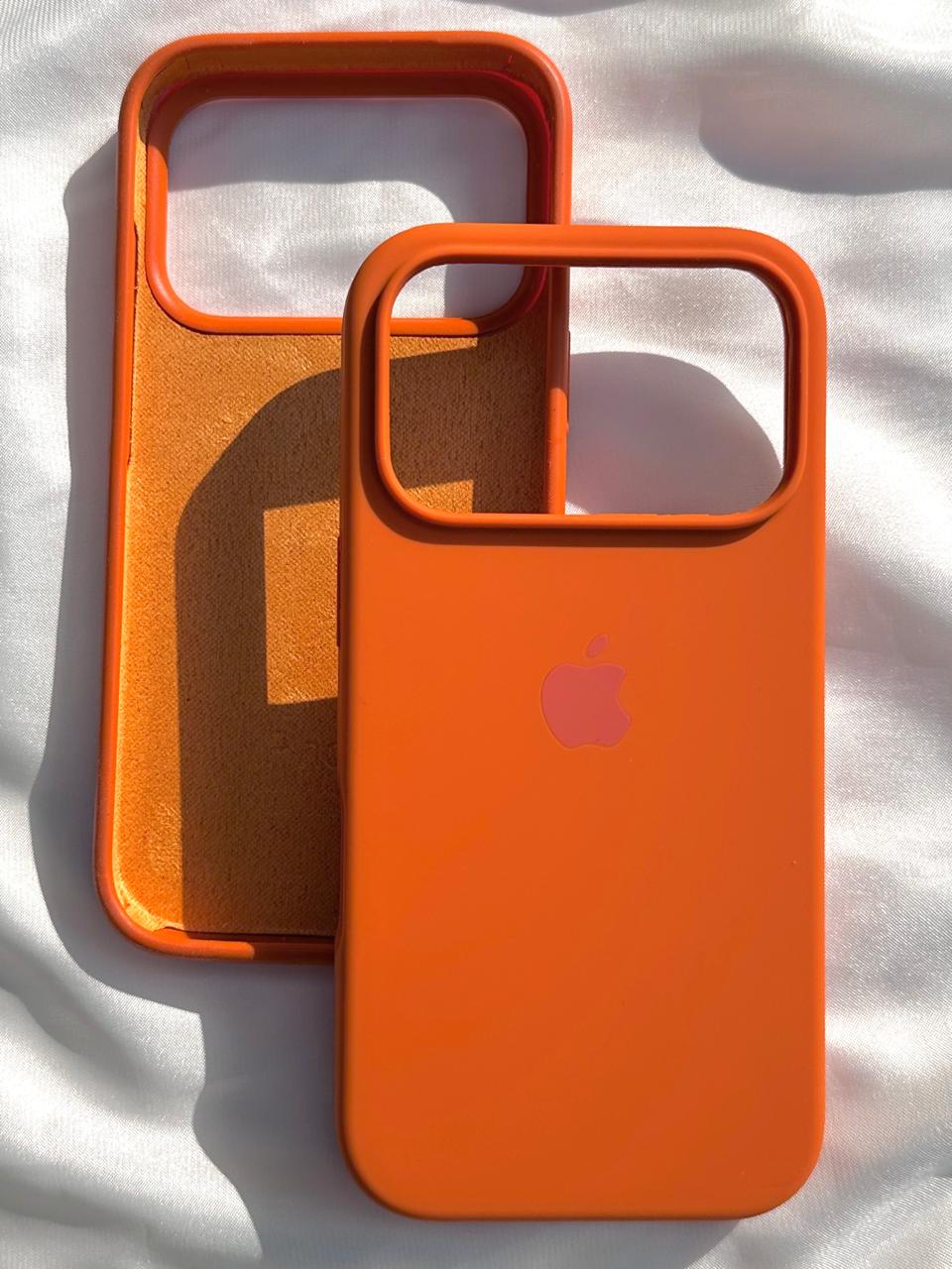 iPhone "17 Pro" Silicone Case "Cosmic Orange"