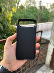 iPhone "AIR" Spigen Premium Ultra Slim MagSafe Case - Black