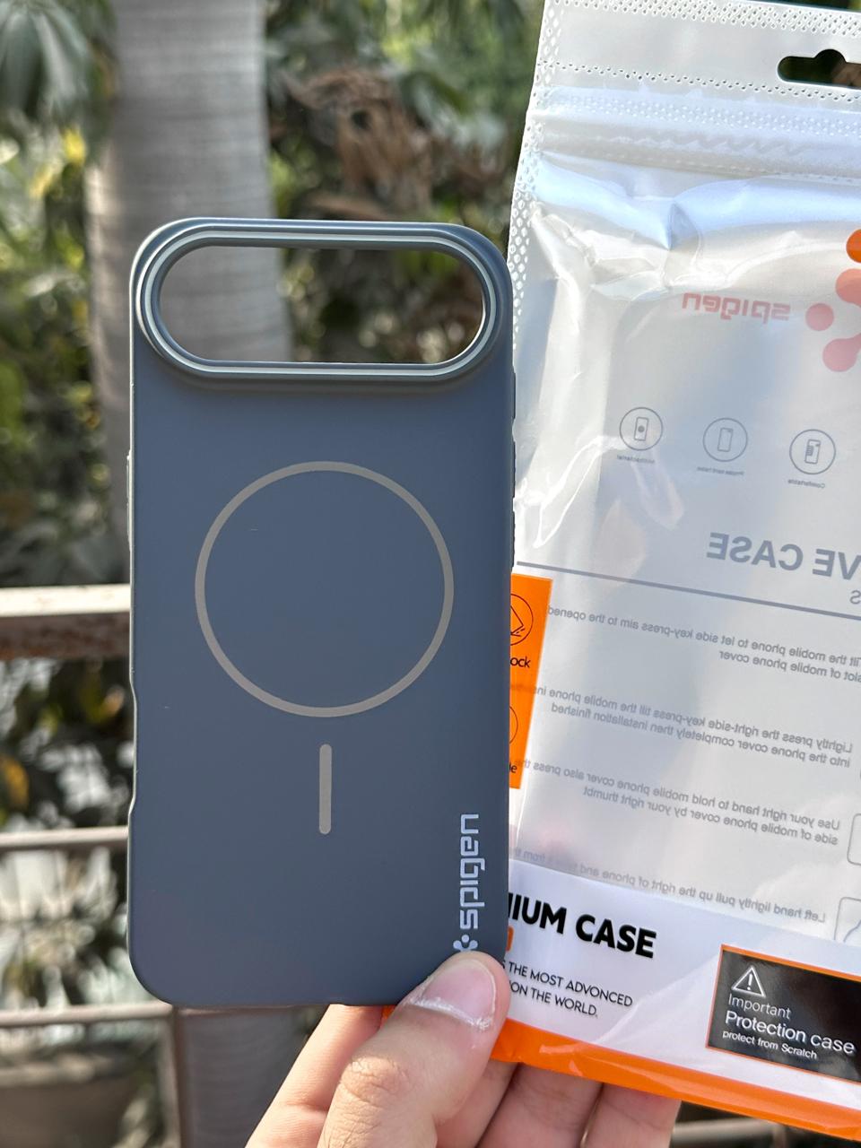 iPhone "AIR" Spigen Premium Ultra Slim MagSafe Case - Blue