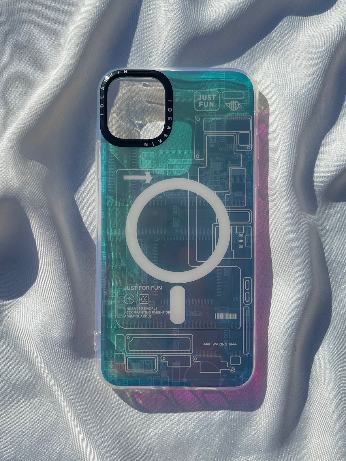 iPhone "11 Pro Max" Translucent Circuit Case