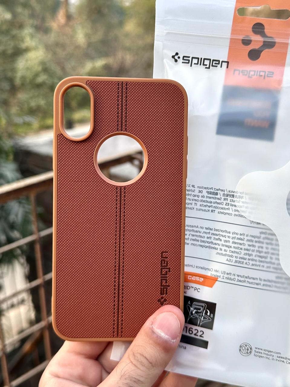 iPhone "X/XS" Spigen Premium Woven Stitched Case - Brown