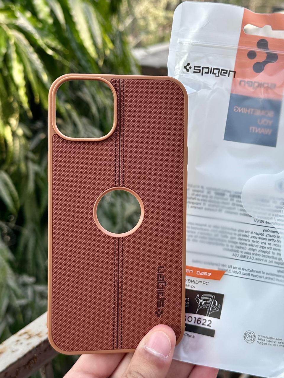 iPhone "15 Plus" Spigen Premium Woven Stitched Case - Brown