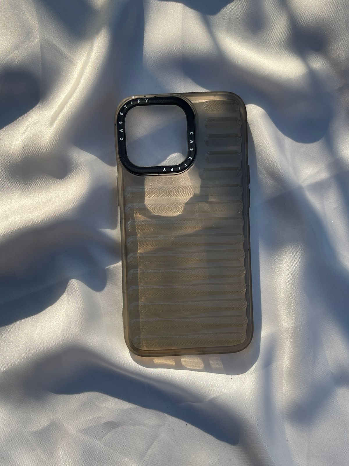 iPhone "13 Pro" Translucent Jump Style Silicone Case