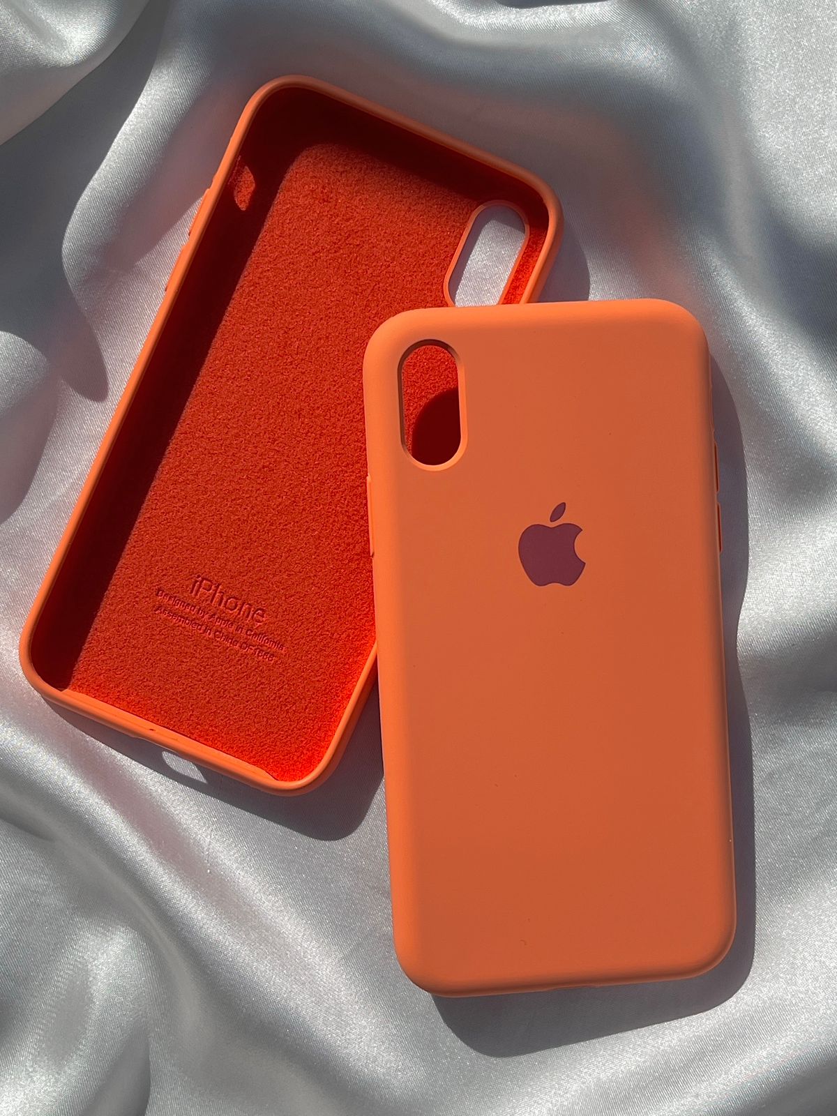 iPhone "X/XS" Silicone Case "Neon Orange"