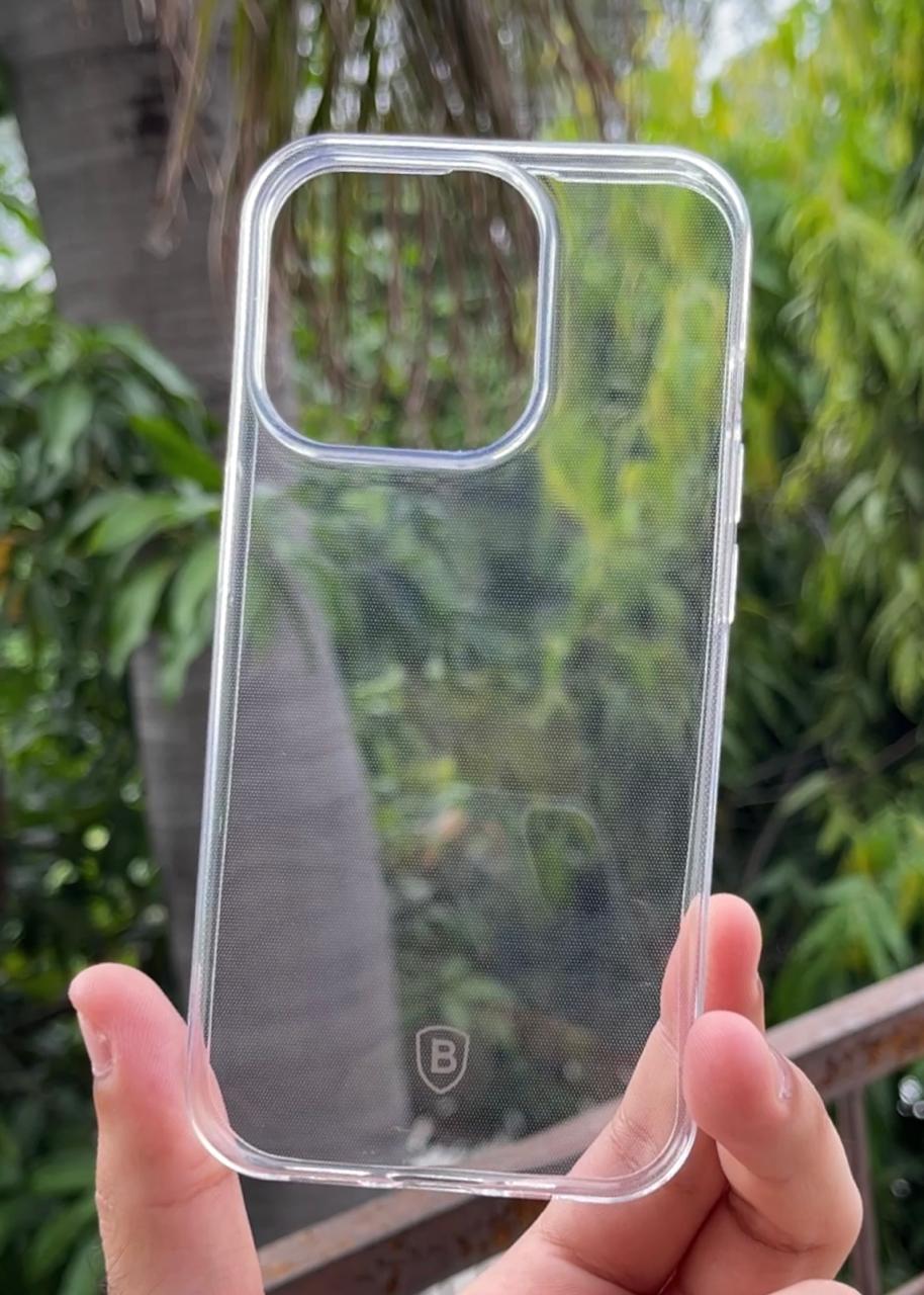iPhone "15 Pro" Transparent Silicone Case "Baseus"