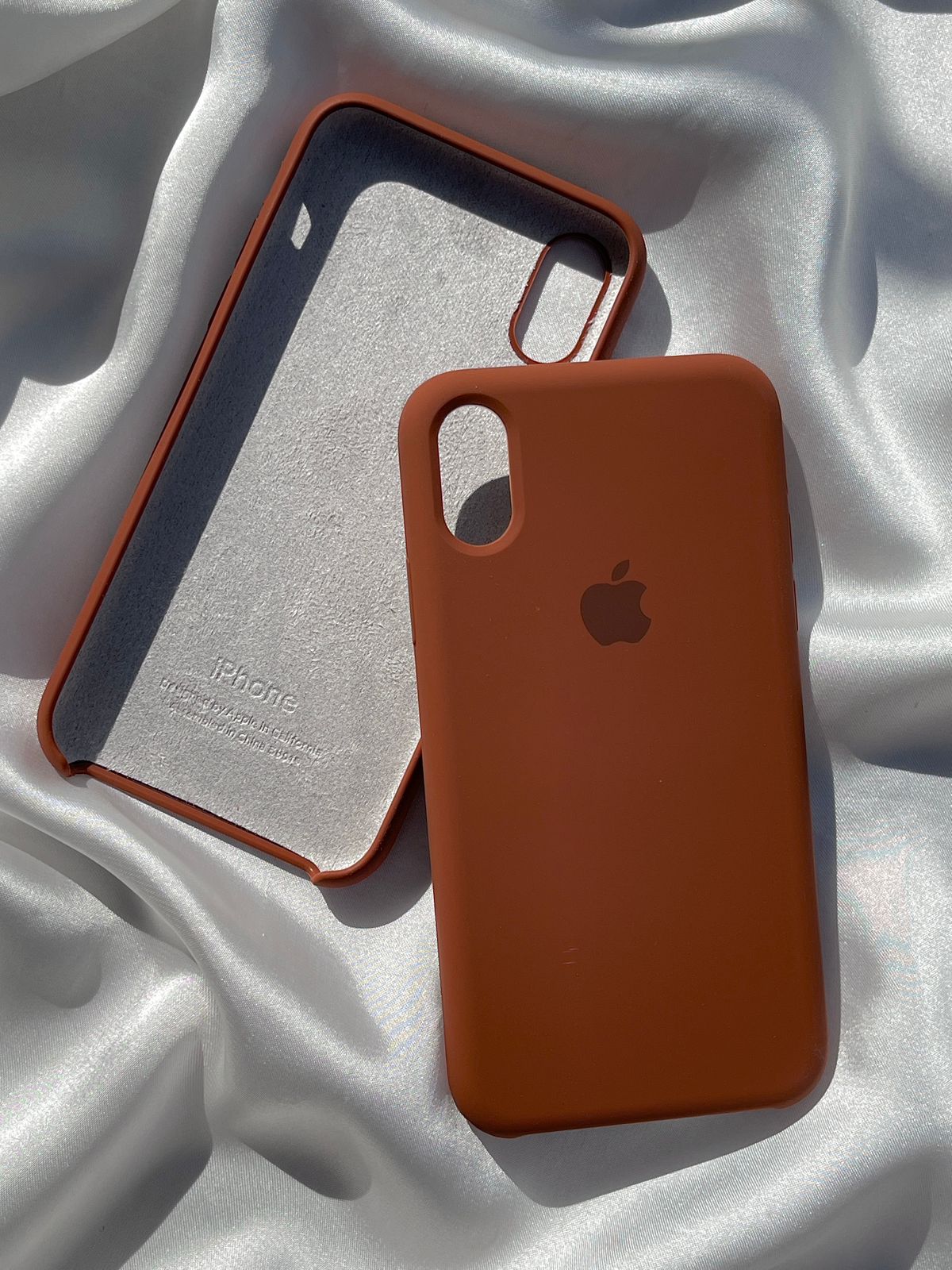 iPhone "X/XS" Silicone Case "Chocolate Brown"