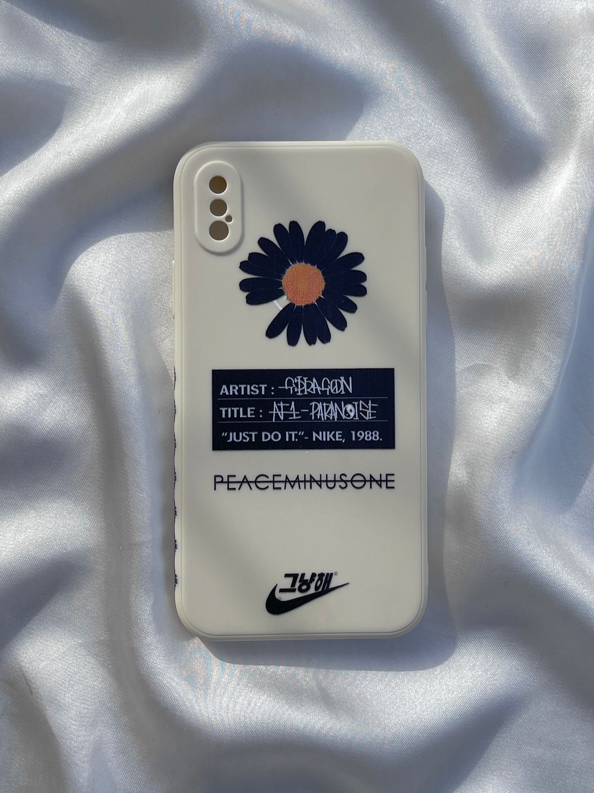 iPhone "X/XS" Silicone Case "Flower" Edition