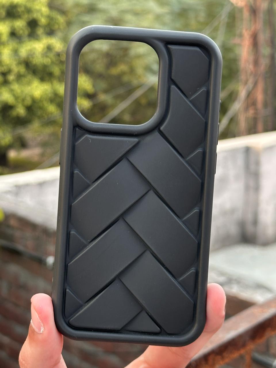 iPhone "15 Pro" Premium Silicone "Woven-Bamboo" Case - Black