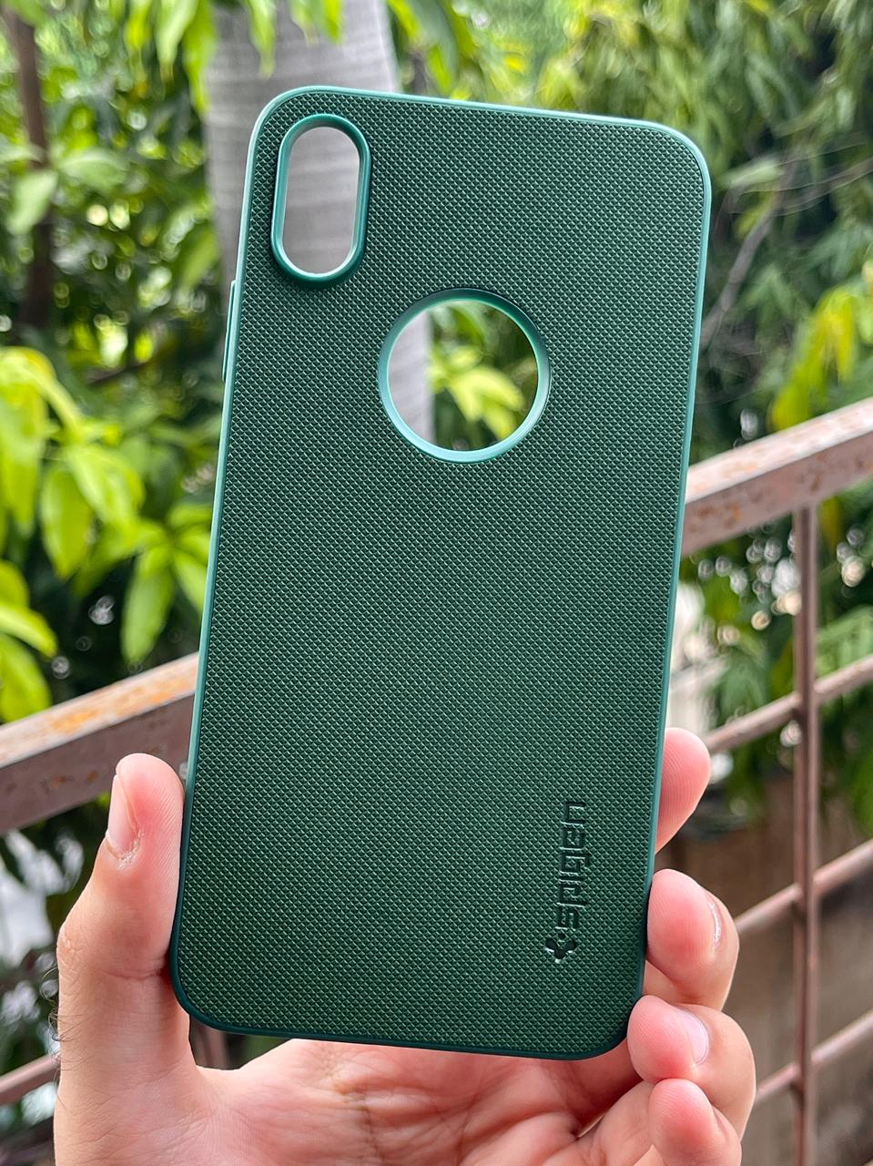 iPhone "XS Max" Spigen Rugged Texture "LOGO-CUT" Case - Green